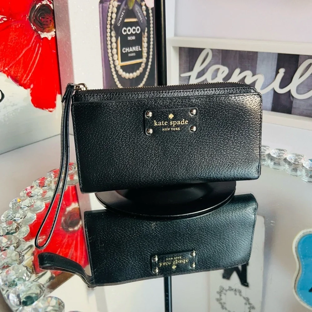 Kate Spade Layton Wellesley Black Leather Large Wallet Wristlet